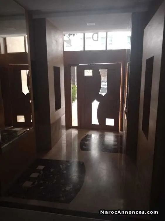 Joli duplex haut standing à louer à bennis tanger - طنجة