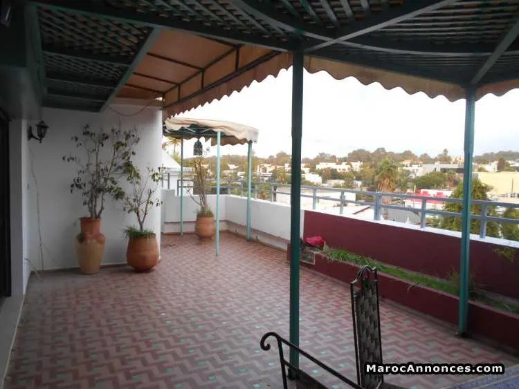 Appartement avec belle terrasse en location àagdal - الرباط