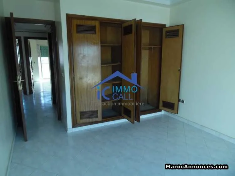 Appartement de 130 m² en location à l'agdal - الرباط (2)