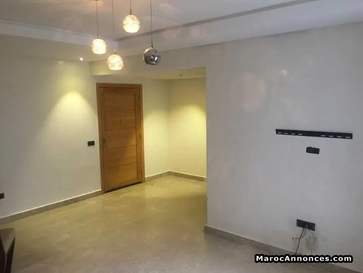 Appartement    vide non meublé situé les princesses - الدار البيضاء