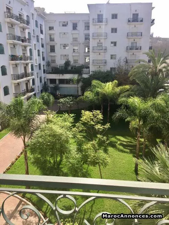 Appartement 90 m2 meublé a résidence fermée - الدار البيضاء