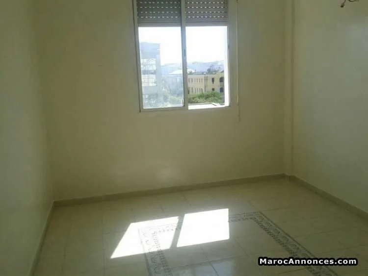 Appartement vide à oulfa firdaouss - الدار البيضاء