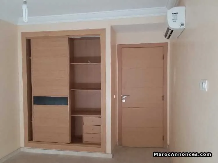 Location studio vide à mohammedia - المحمدية (3)