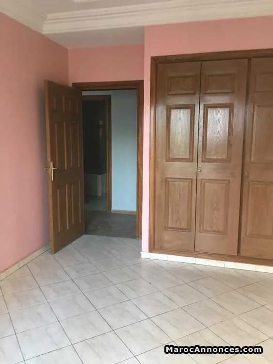Appartement vide bd anfa pas de vis a vis - الدار البيضاء