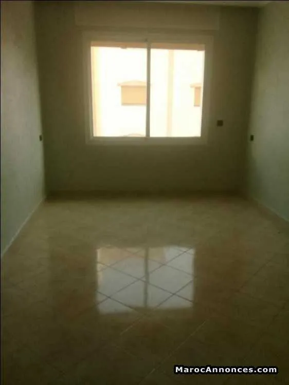 Appartement vide situé vers marjane - طنجة