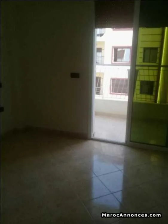 Appartement vide situé vers marjane - طنجة (2)