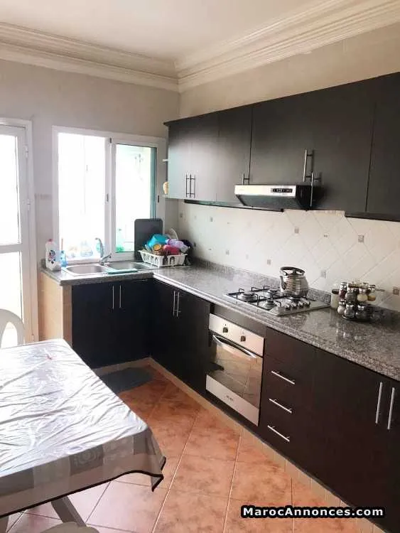 Appartement de 126 m2 à louer longue séjour - الدار البيضاء (2)