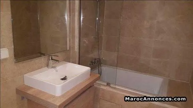 Appartement vide neuf à bourgogne - الدار البيضاء (3)
