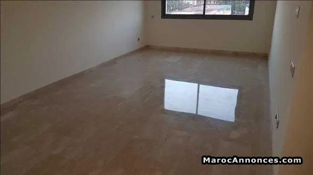 Appartement vide neuf à bourgogne - الدار البيضاء (2)