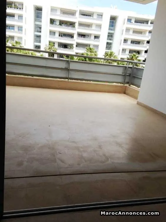 Appartement à louer de 220 m² ain diab - الدار البيضاء (3)