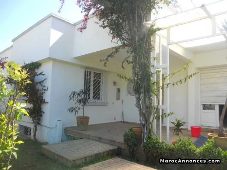 Villa en location à hippodrome long champs - الدار البيضاء