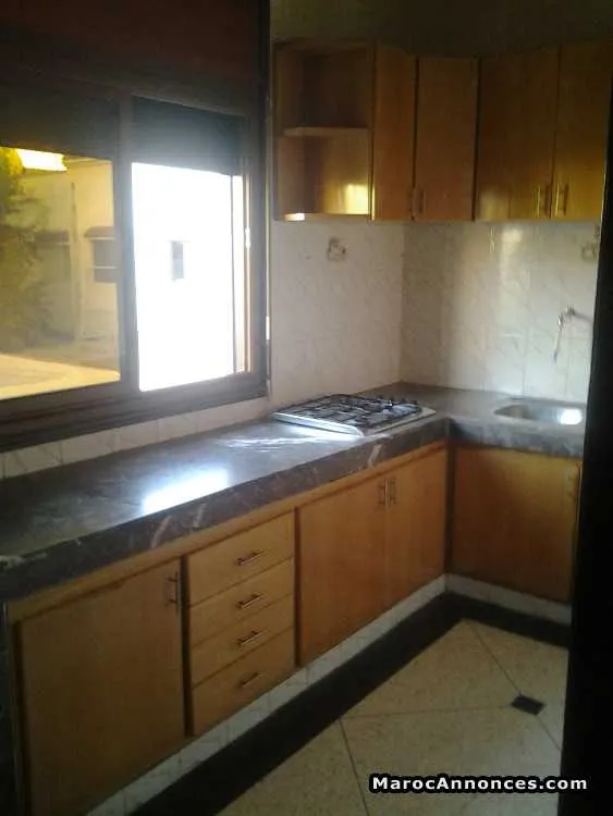 Etage d une villa a hay nahda - الرباط (2)