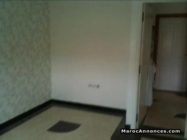 Etage de villa quartier ain diab - الدار البيضاء (2)