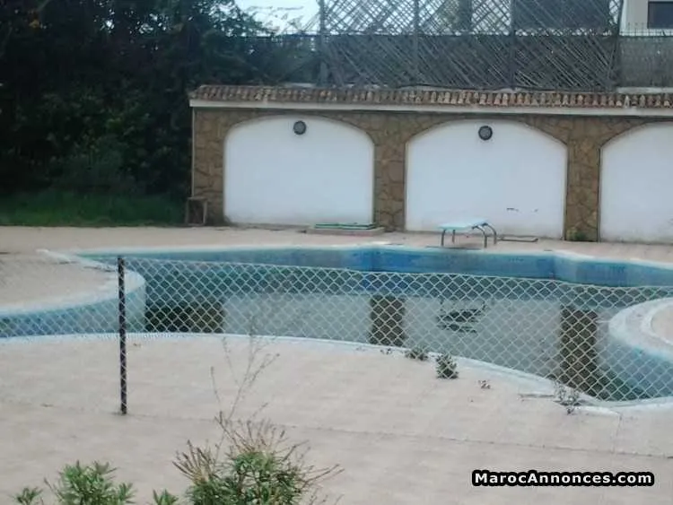 Villa de 1500 m² à californie - الدار البيضاء (3)