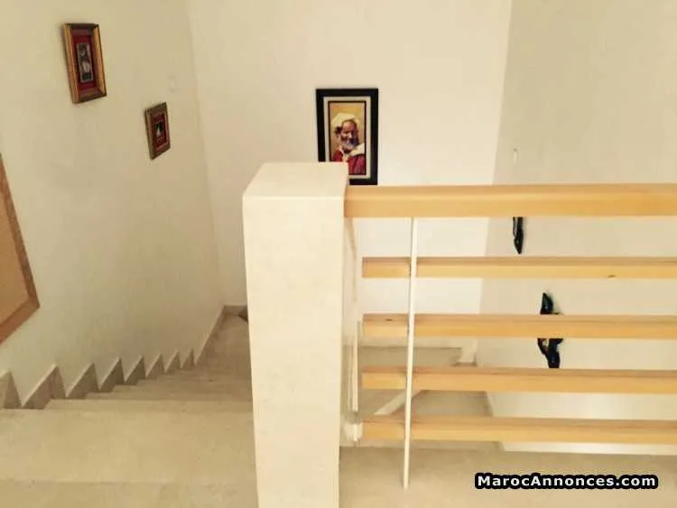 Villa de 320 m² à bouskoura - الدار البيضاء (3)
