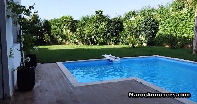 Villa meublé de 740m² à louer - الدار البيضاء