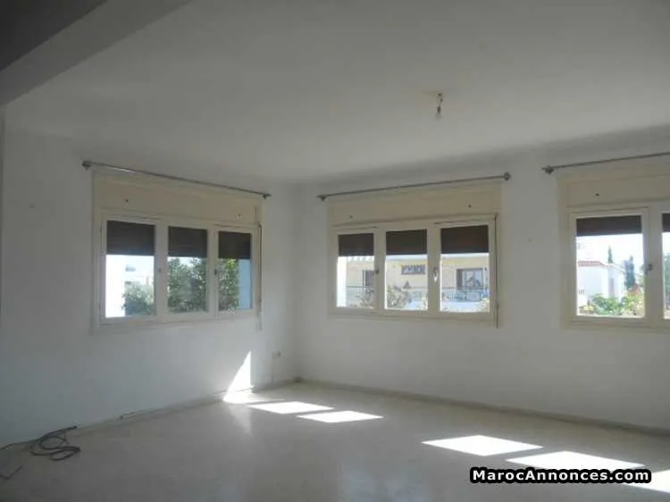 Etage de villa en location à cil hay salam - الدار البيضاء