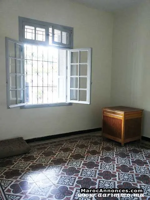 Location étage de villa à les orongers - الرباط (3)