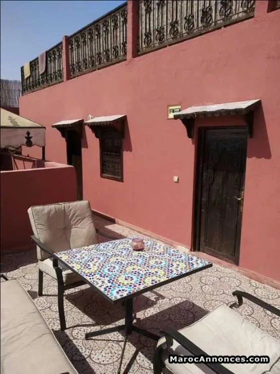 Riad de 5ch en location gérance médina - مراكش (3)