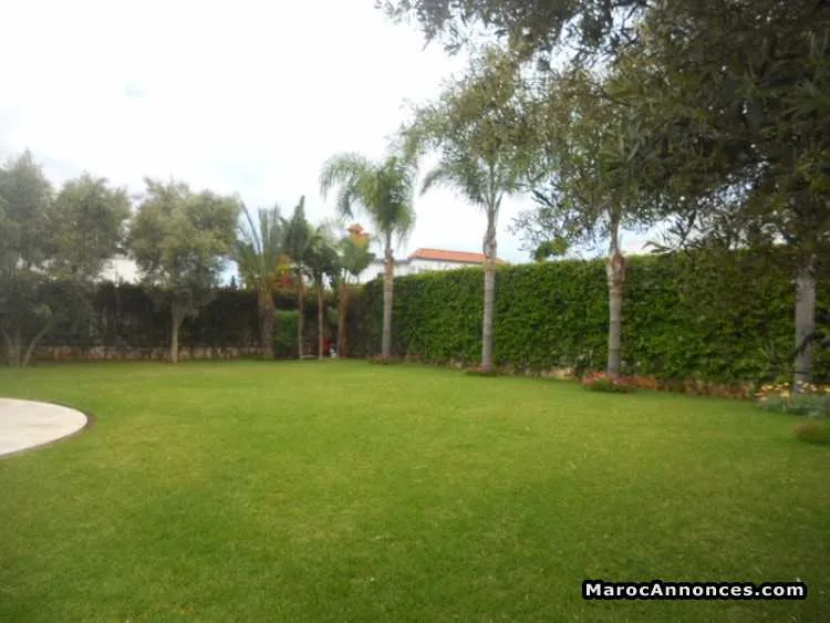 Villa en location à californie - الدار البيضاء (2)