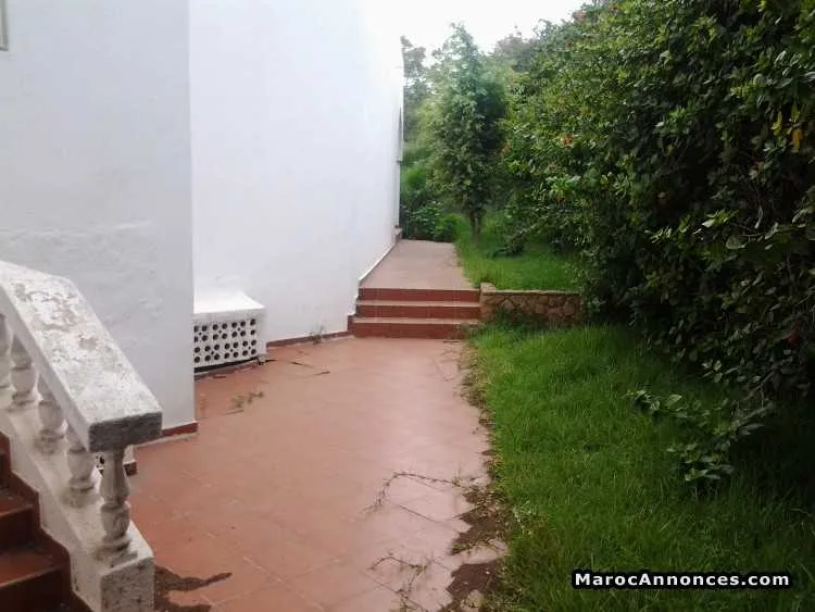 Villa de 1500 m² à californie - الدار البيضاء (3)