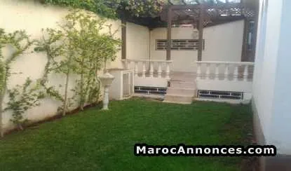 Villa de 400 m² à ain diab - الدار البيضاء