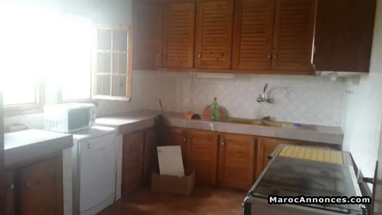 Trés jolie villa bien situé a harhoura - الرباط (3)