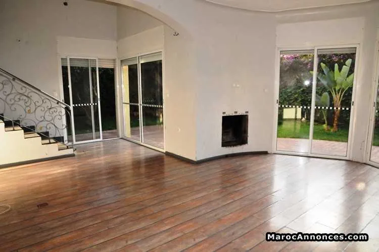 Petite villa vide, très bien placée, cil - الدار البيضاء (3)