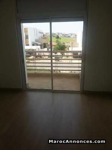 Villa de 600 m² à bouzkoura - الدار البيضاء (2)