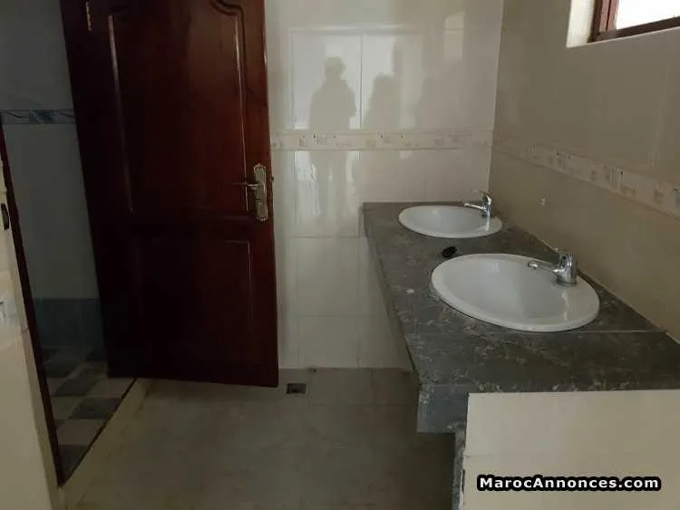 Villa a louer a settat 220m² - سطات