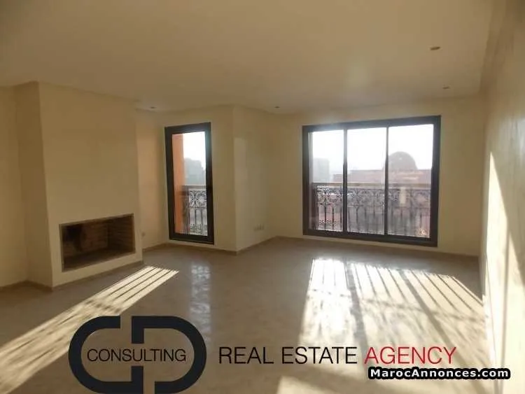 Triplex 200 m² a loué - مراكش