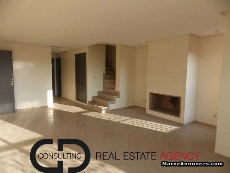 Triplex 200 m² a loué - مراكش (2)