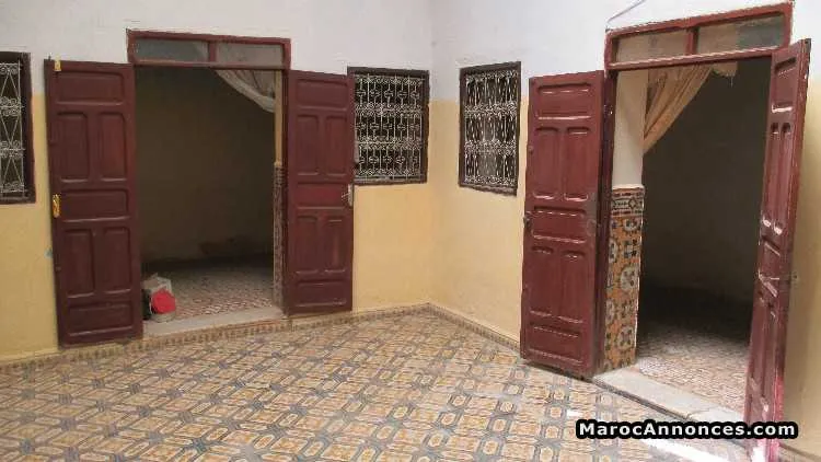 Maison traditionnelle 110  m2  prix est négociable - مكناس