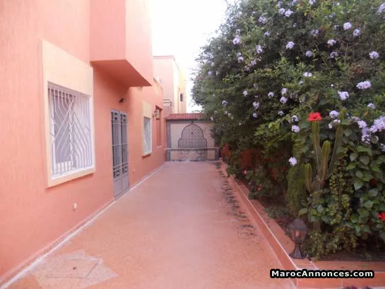Villa à louer - أكادير