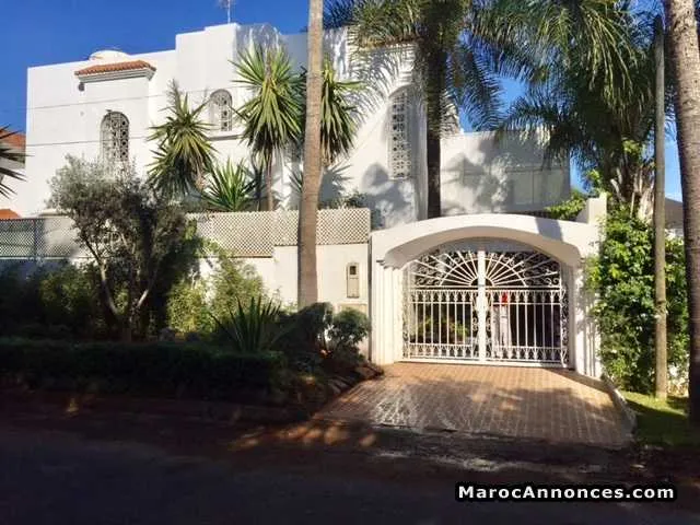 Villa 500 m² à louer, anfa supérieur . - الدار البيضاء