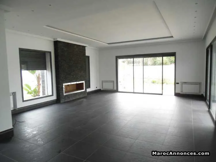 Villa en location à souissi - الرباط (2)