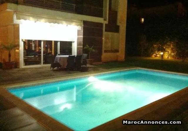 Villa de haut standing à bouskoura - بوسكورة