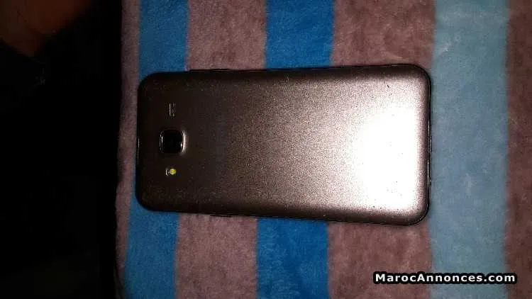 Sumsung j5 en vente - الرباط (3)