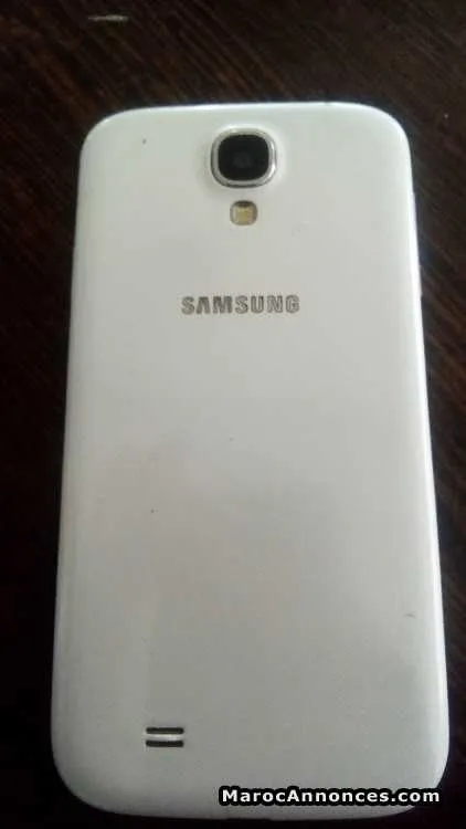 Samsung galaxie s4 - الدار البيضاء (2)