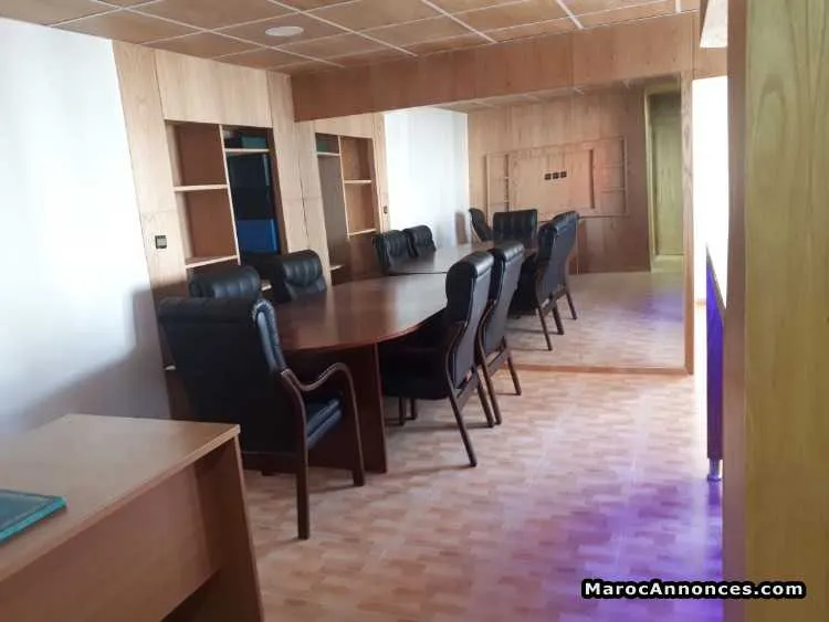 3 bureaux et salle de réunion - الرباط
