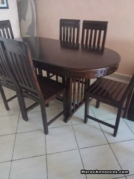 Table à manger avec 6 chaises - المحمدية (2)