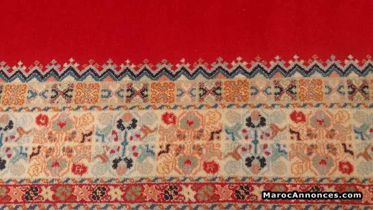 Tapis traditionnel rouge de la région rabat - الدار البيضاء (2)