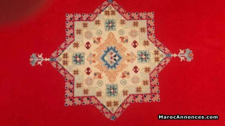 Tapis traditionnel rouge de la région rabat - الدار البيضاء (3)
