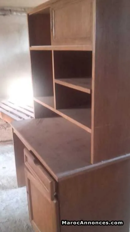 Bureau et bibliothécaire - تمارة (2)
