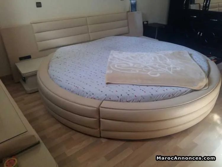 Chambre a coucher ronde royal s - مكناس