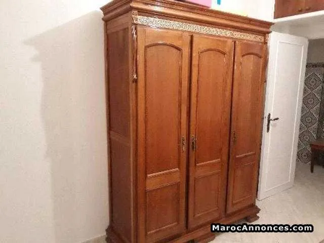 Armoire en bois lettre - الدار البيضاء