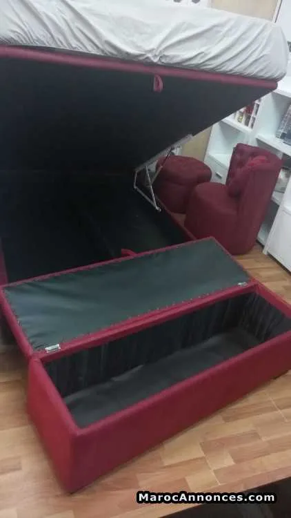 Chambre à coucher avec coffre de rangement - الدار البيضاء (2)