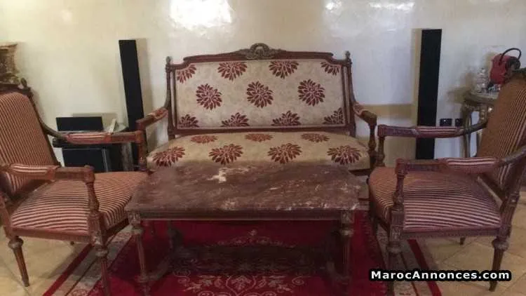 Fauteuil de style avec table - سلا