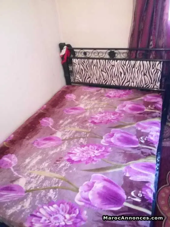 Grand lit à vendre - الدار البيضاء (3)