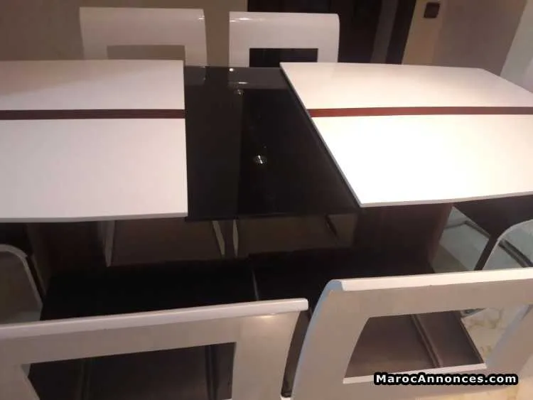 Salle à manger moderne avec 8 chaises - الرباط (3)